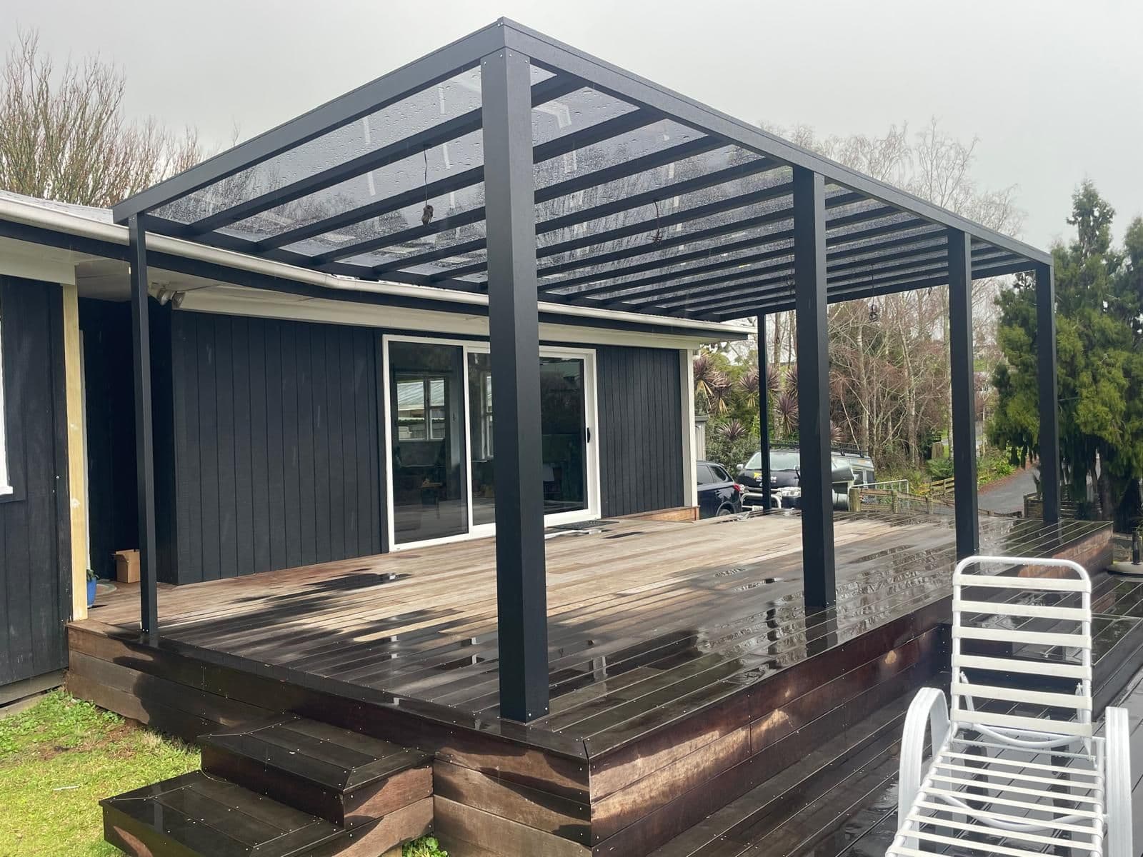 Ally-Golla pergola with polycarbonate roof on a Waikato home