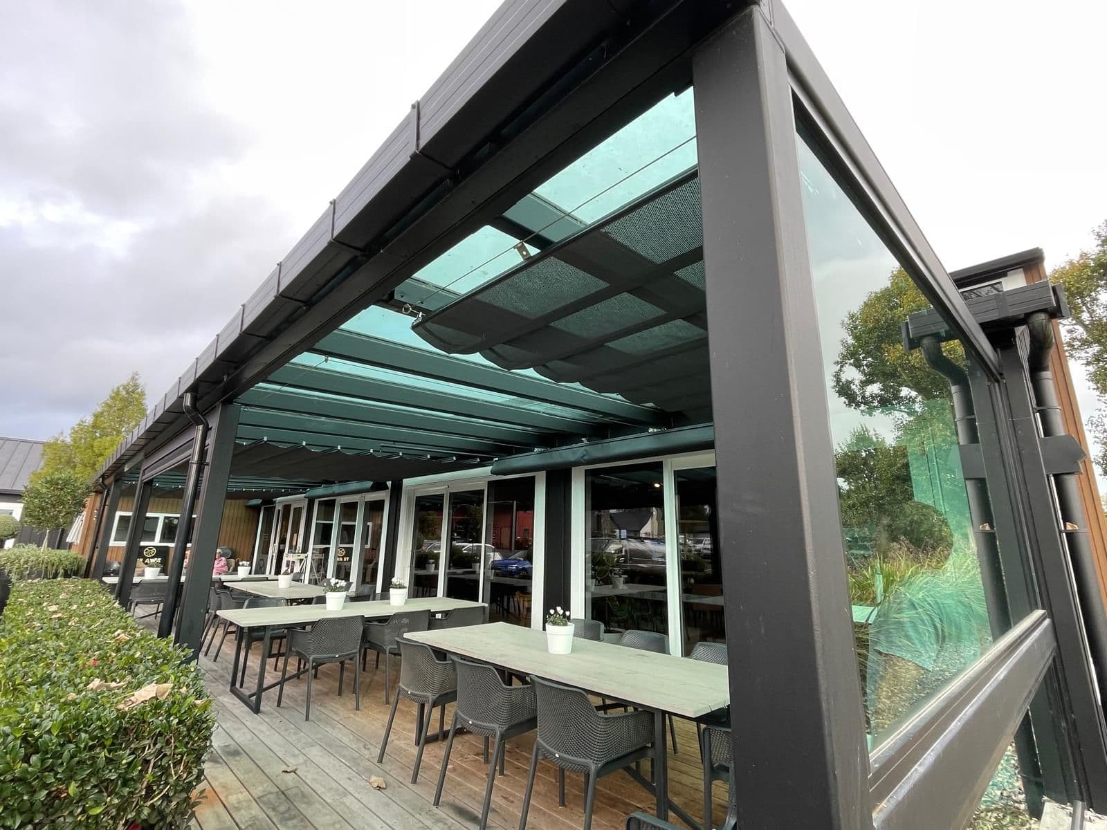 Wave shade canopies installed at a Waikato cafe
