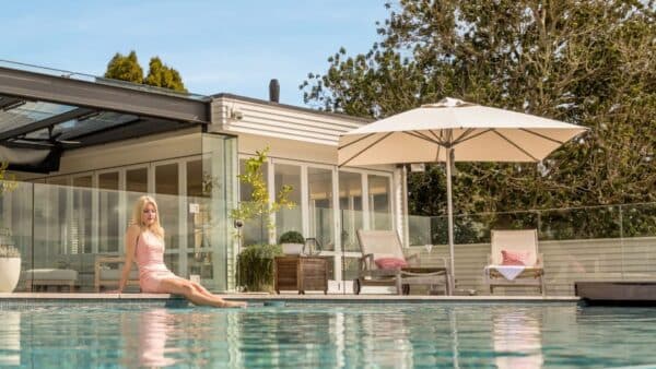 White Shade7 Milan outdoor patio umbrella over alfresco dining